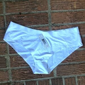 Femina Lingerie Seamless White Bikini Panties
